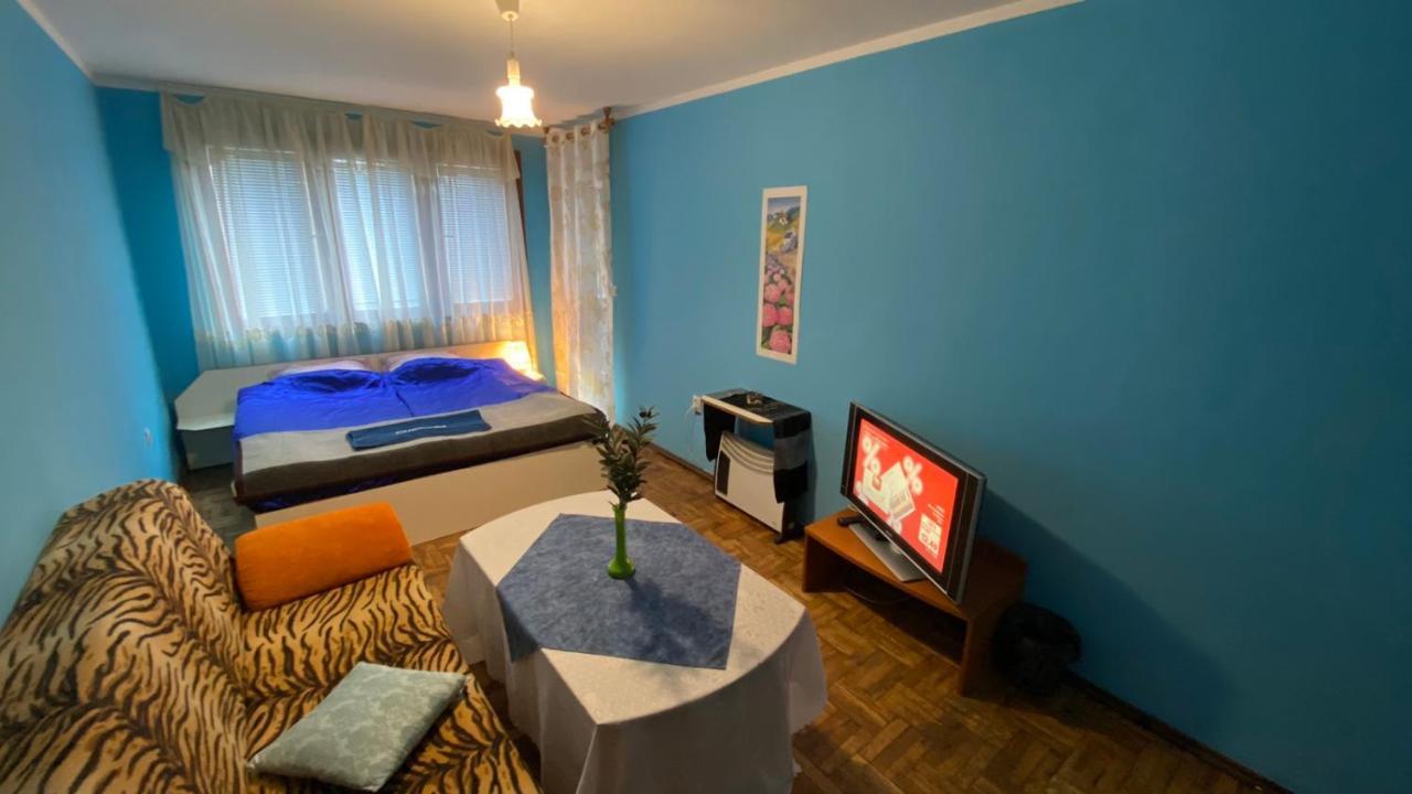 Аria B&B Бургас Екстериор снимка