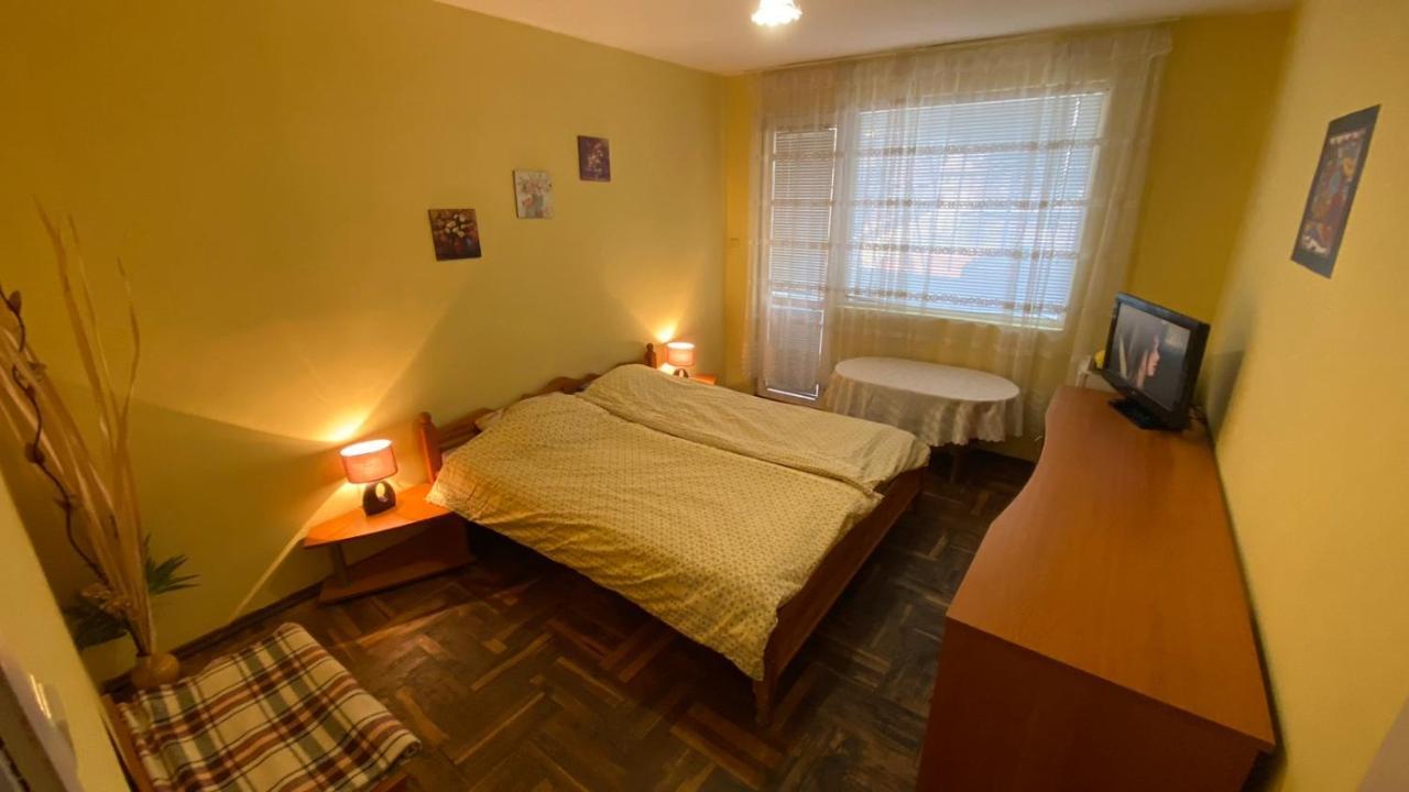Аria B&B Бургас Екстериор снимка